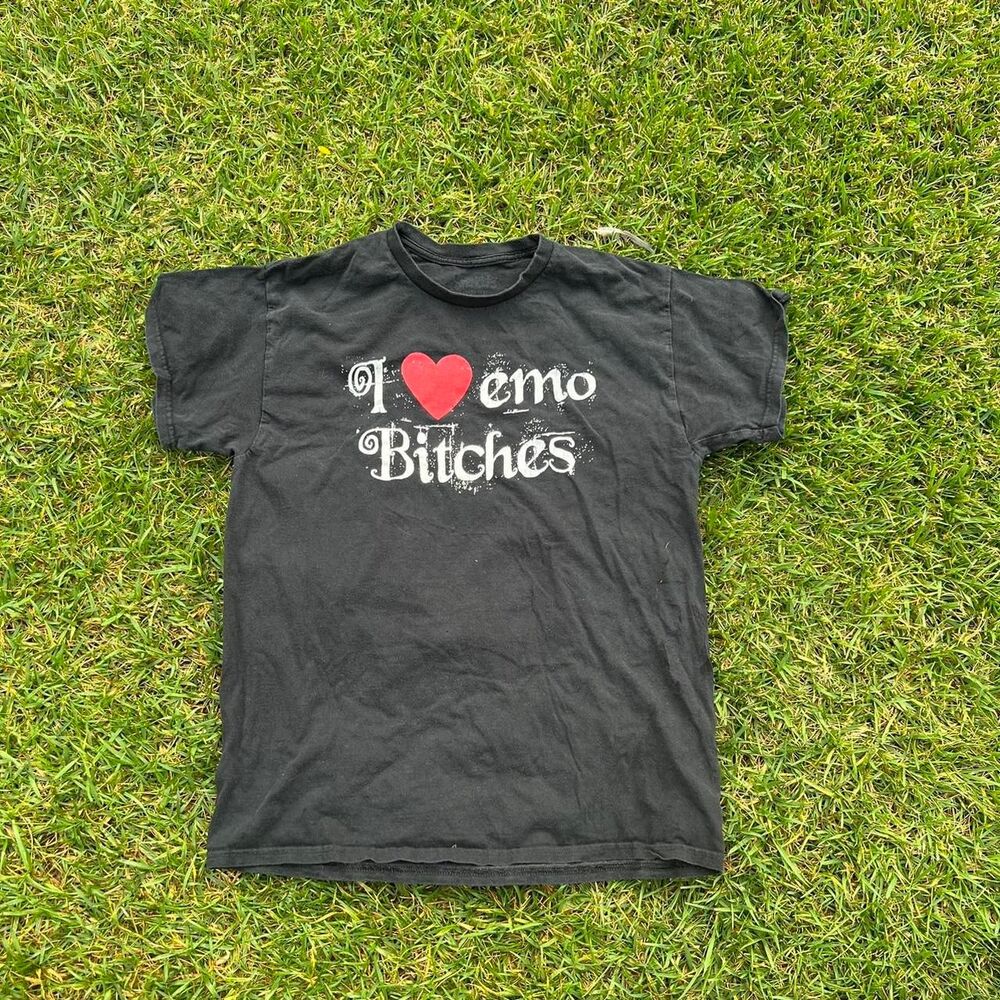 I love emo bs y2k top men’s size L Large y2k